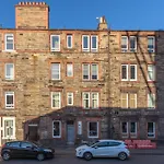 Boutique And Beautiful Edinburgh Abode