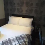 Ardmillan Hotel
