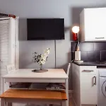 Warm&Welcoming City Centre Apartments By Meadows 9