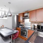 Joivy Elegant Flat With Balcony