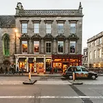 No. 1 Apartments- George IV Bridge