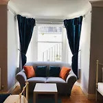 Ardenlee Guest House