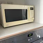 Quiet Central Apartment For Upto 4 People