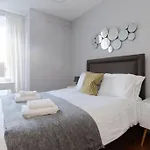 Cosy And Chic, Quiet Apartment In Leith