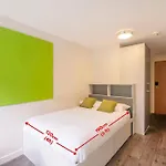 Beaverbank Place - Campus Residence
