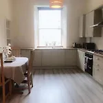 Newington Accommodation