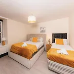 Warm&Welcoming Meadows 7 Apartments - City Centre