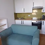 Quiet Leith Pied A Terre