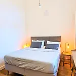Luxury Apartment In Edinburgh City Center