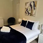 Annandale Apartment