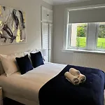 Annandale Apartment