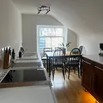 Historic Luxury Apartment In Royal Mile, Heart Of The Old Town