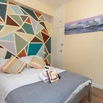 Cosy 1 Bed Flat Near City Centre