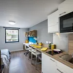 Joivy Affordable Edinburgh - Adults Only