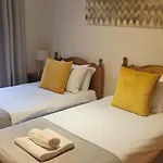 Hopetoun Apartment With Free Parking