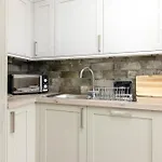 Joivy Beautiful Apartment, Private Garden, Calton Hill