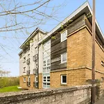 Saughton Suite With Views Of Water Of Leith