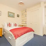 Joivy Gorgeous 2-Bed Flat Near Edinburgh Castle