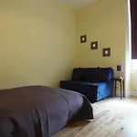 Picardy Place Apartment