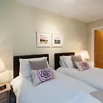 The Botanist Apartment Edinburgh Old Town 2 Bedroom Lift Parking