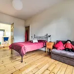 Altido Spacious & Elegant Apt By St Andrew Square W View