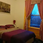 Swanlake Guest House