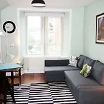 Quiet Home In Heart Of Edinburgh