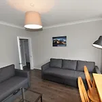 Sighthill 3 Bedrooms With Private Garden
