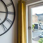 Gilmours Entry Edinburgh Luxury Apartment