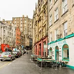 West Bow - Magical Harry Potter-Inspired Flat Near Edinburgh Castle
