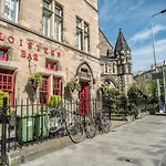 Edinburgh Ground Floor City Centre Flat Close To Princess Street