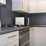 Altido 2Br Apartment With Free Parking, Near The Royal Mile