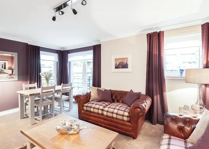 The Botanist Apartment Edinburgh Old Town 2 Bedroom Lift Parking