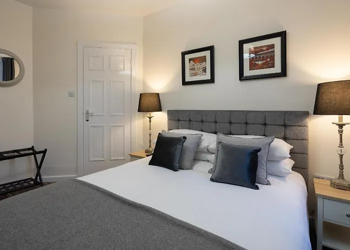 Fabulous Apartment On The Royal Mile