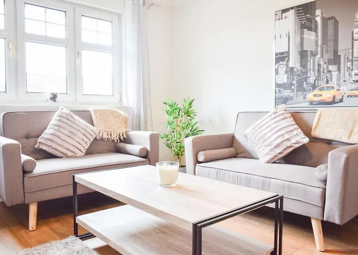 City Centre 2 Bedroom Apartment