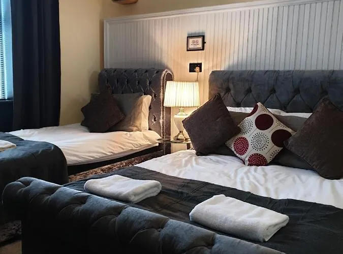 Dundee Terrace - Rooms In The City
