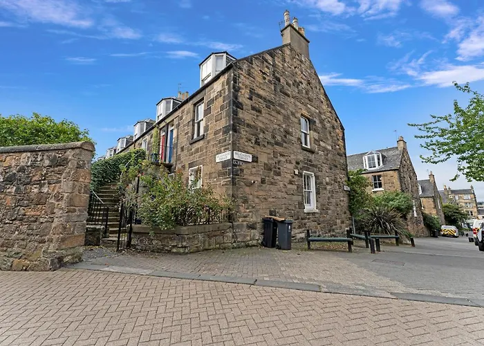 Stunning City Centre Town House City Centre