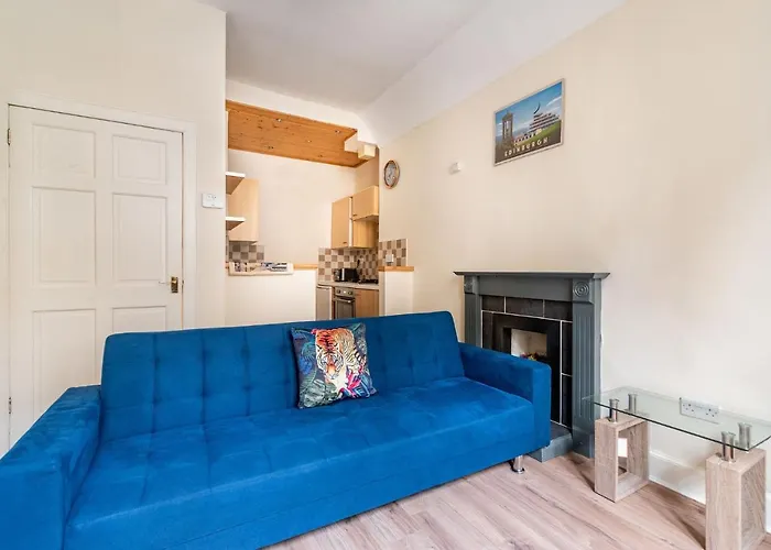 Amazing Apartments - Downfield Place Near Haymarket