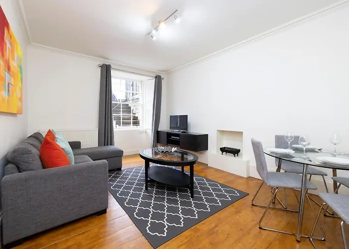 Altido Astonishing And Airy 1Br Apt Right In The City Centre