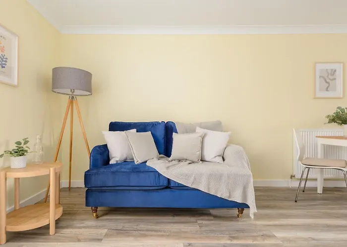 The Dean Village Apartment - Free Parking