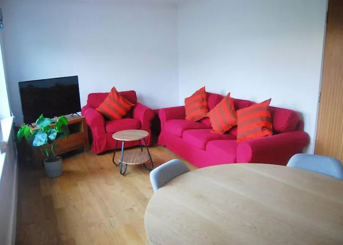 Central Two Bed Flat Close To Arthur\'S Seat And University