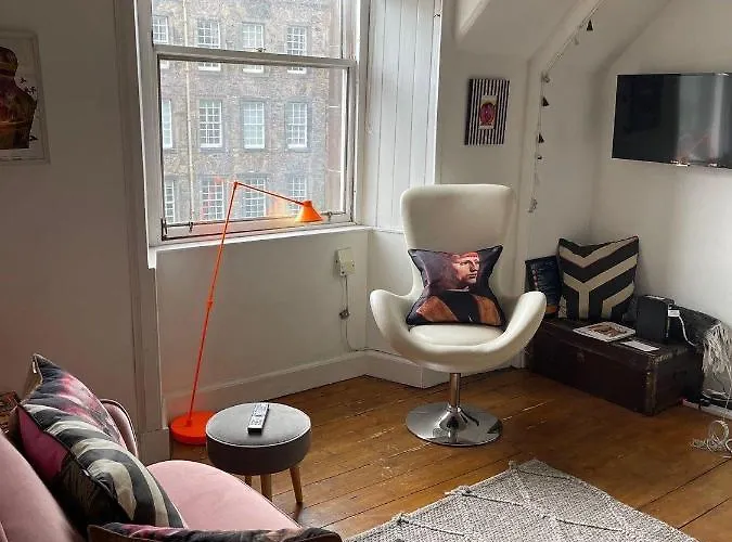 Joivy Stunning Apartment In Royal Mile