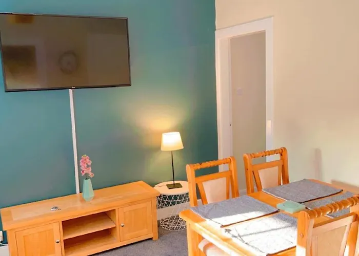 Edinburgh Leven Apartments