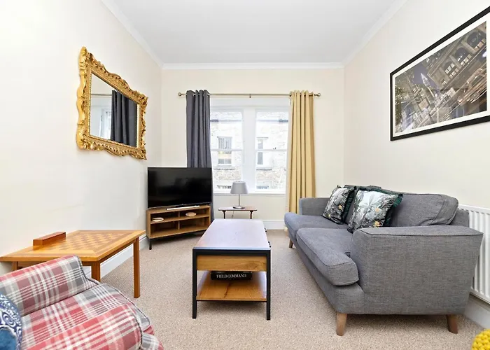 Joivy Modern Flat On Rose Street
