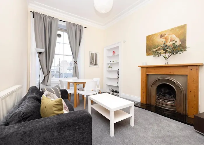 Altido Inviting 2-Bed Apt In Stockbridge
