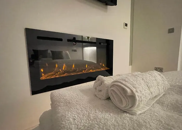 Luxury Apartment Edinburgh Centre With Steam Room
