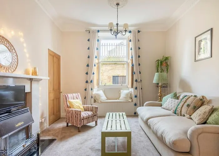 Charming Flat In Quiet Street In Stockbridge