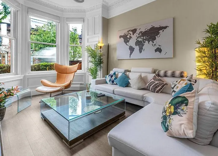 Guestready - Leith Walk Urban Delight