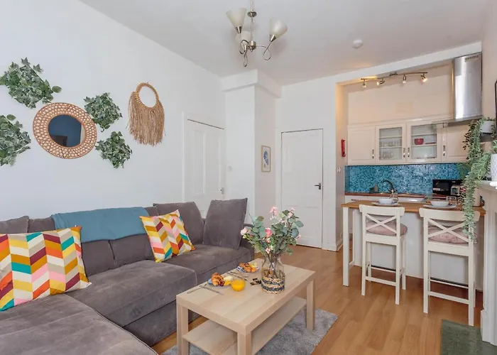 Warm 1Bed Flat Leith Walk