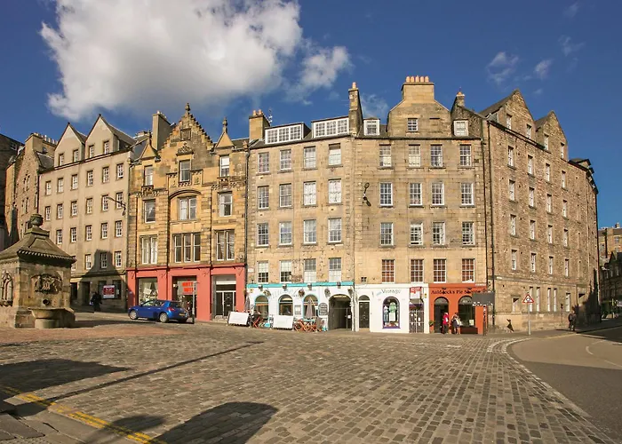 West Bow Apartment